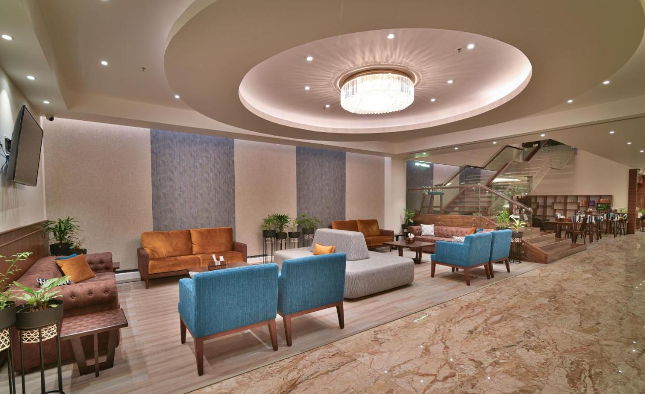 The Avatar Hotel & Convention Mangalor Kültér fotó