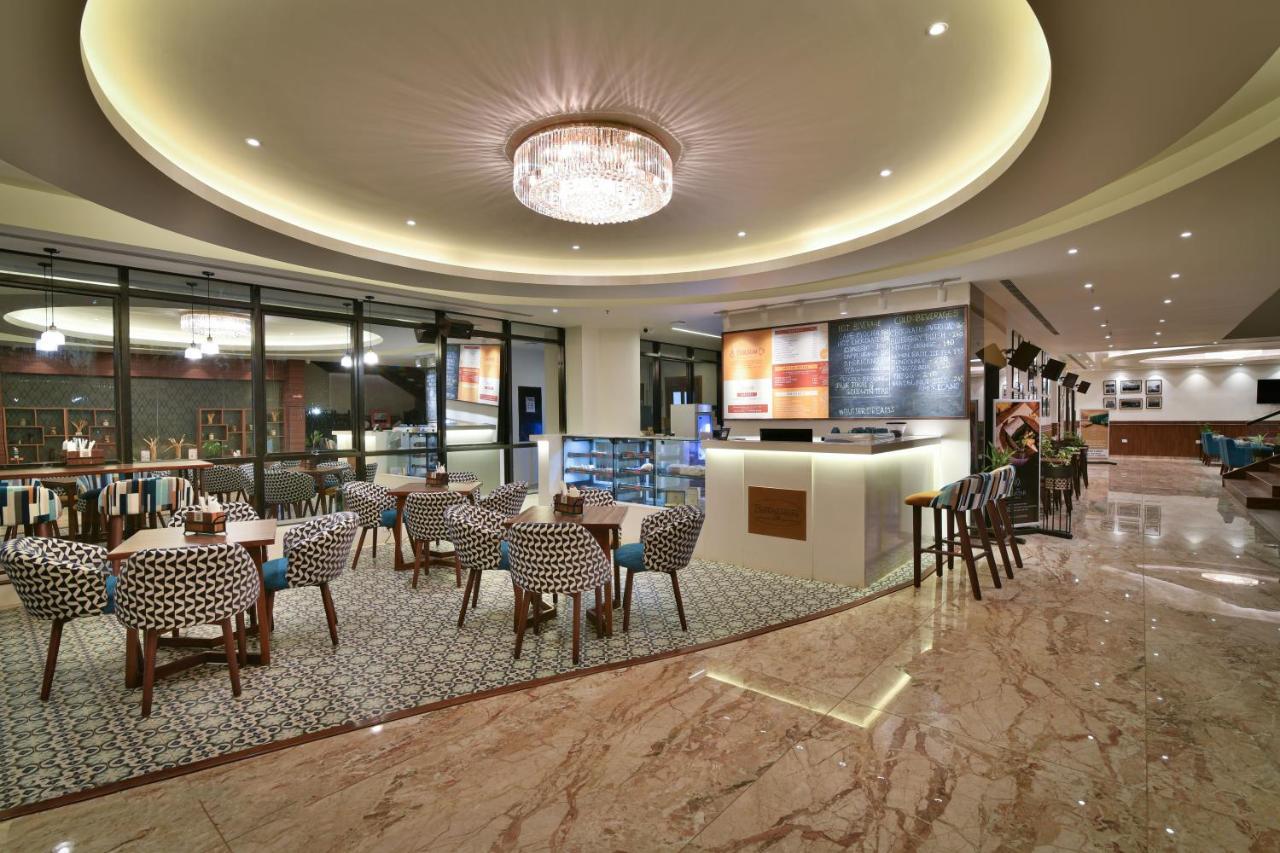 The Avatar Hotel & Convention Mangalor Kültér fotó